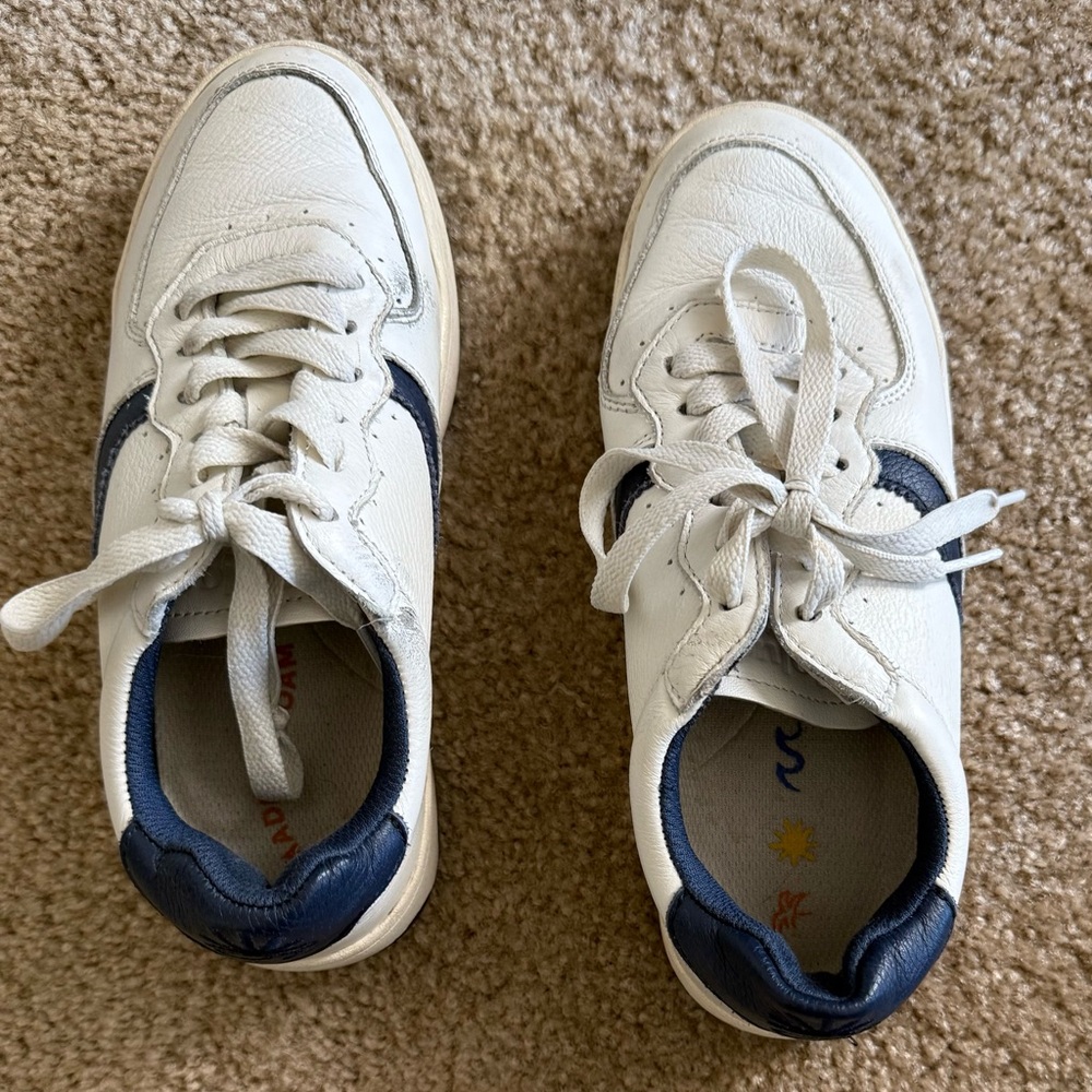 Soludos Leather White and Navy Sneakers